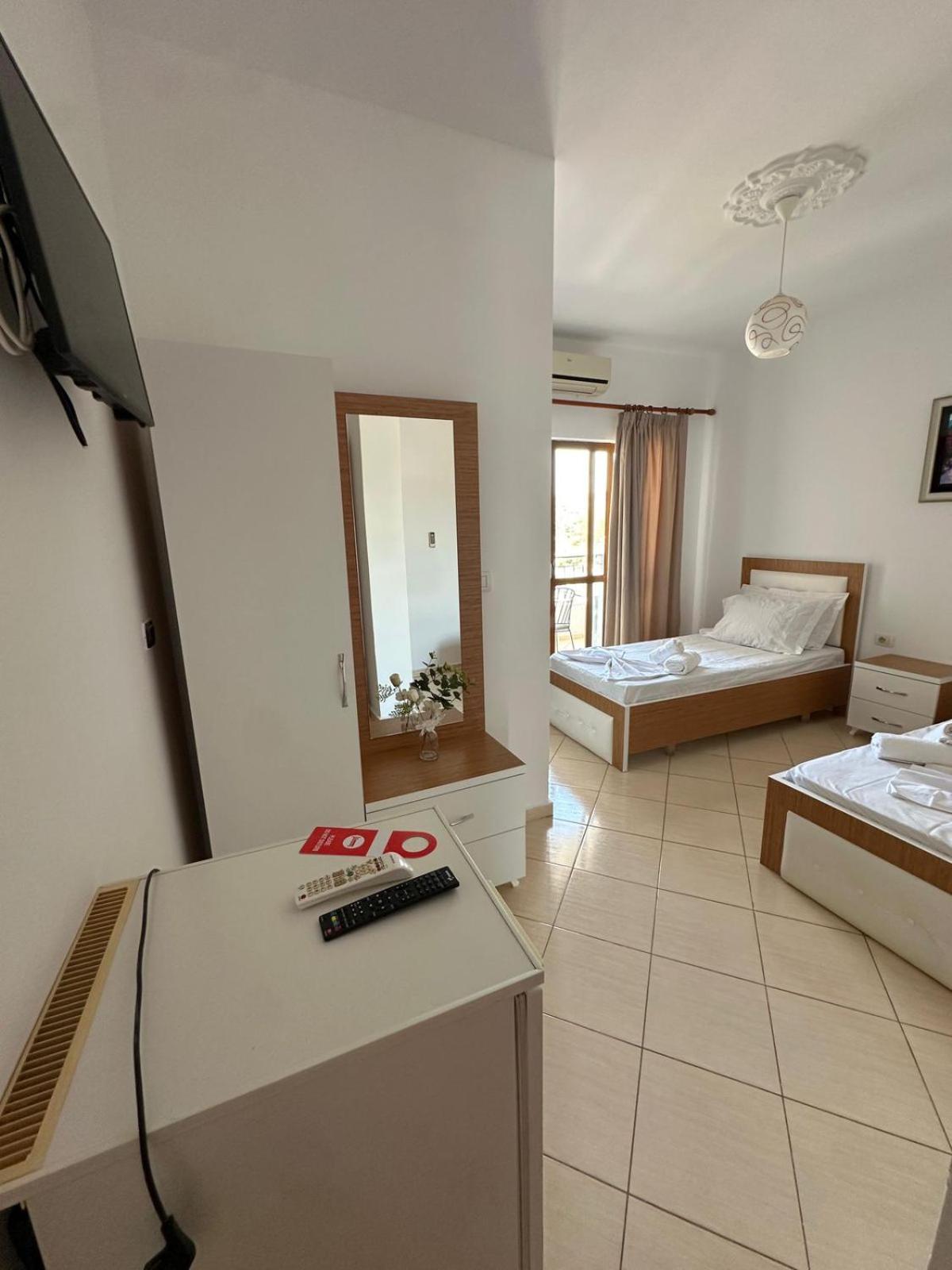 Aqua Hotel Ksamil